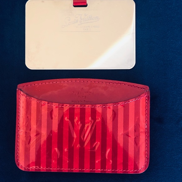 LOUIS VUITTON Vernis Rayures Mirror Case Pomme D'Amour - Picture 7 of 16